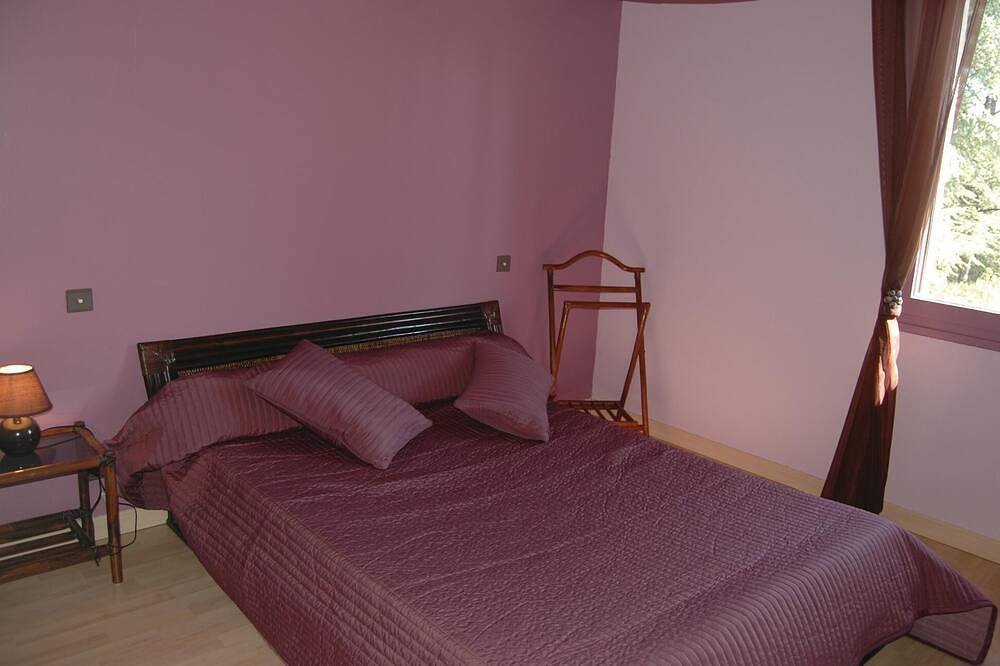 Pet friendly home in Flaujac-Poujols in Flaujac-Poujols, Quercy