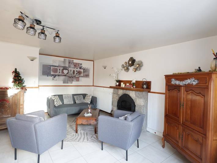 Gîte pour 6 personnes, avec jardin à Guern - 2