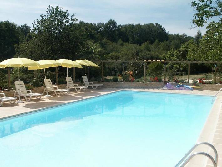 Location de vacances pour 4 personnes, avec piscine ainsi que jardin et vue, adapté aux familles à Puybrun - 3