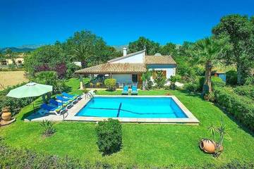 Villa in Pollença, Serra De Tramuntana für 6 