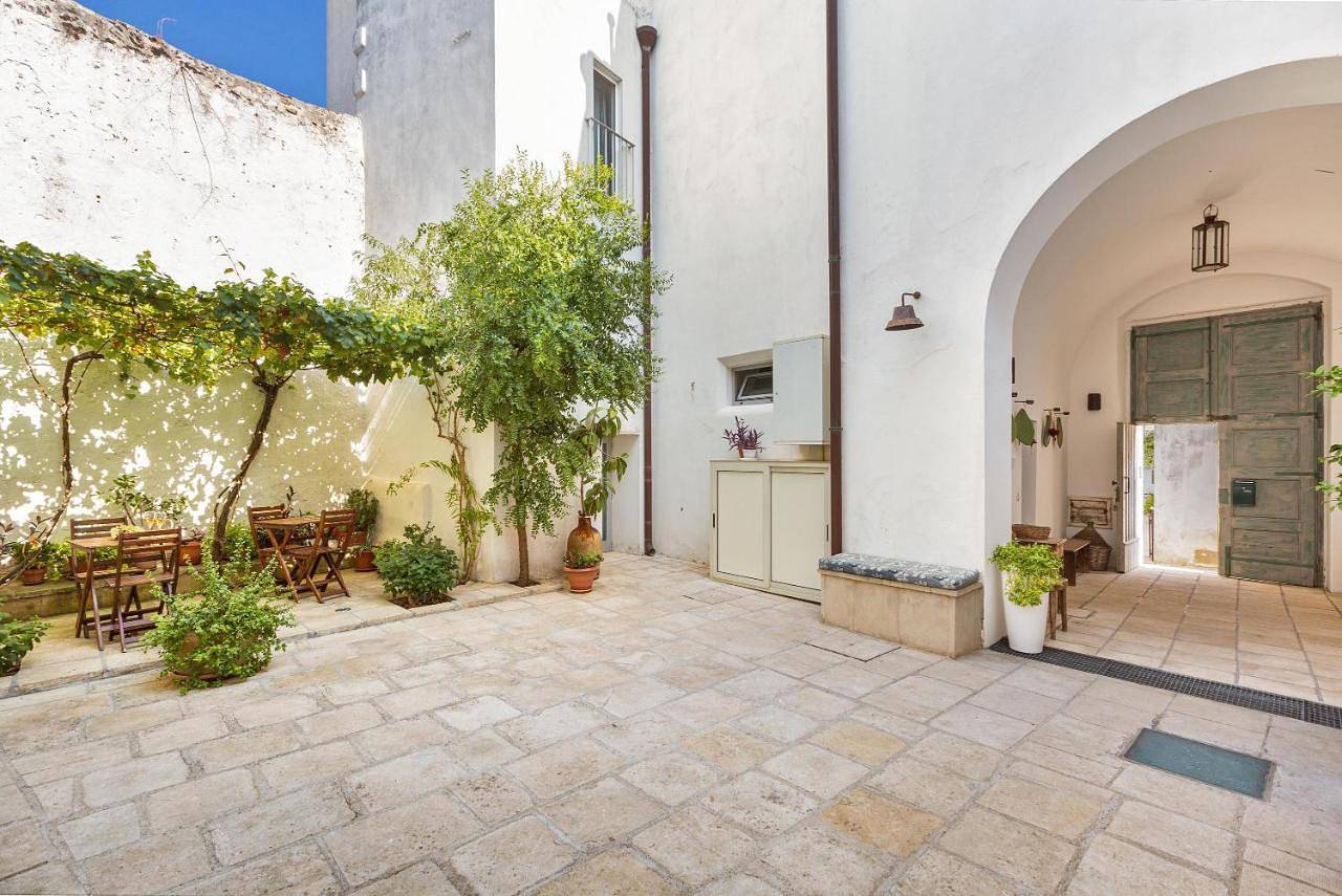 Palazzo San Giovanni in Morciano di Leuca, Golfo di Taranto