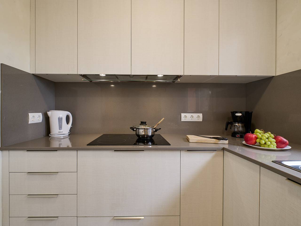 Appartement pour 6 personnes avec piscine commune à Calella de Palafrugell, à 1 km de la plage in Calella de Palafrugell, Palafrugell