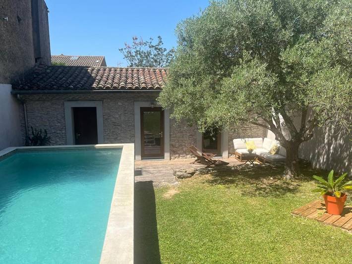 Chambre d’hôte pour 2 personnes, avec Terrasse ainsi que Jardin et Piscine