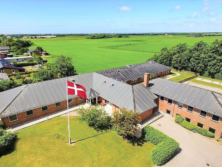 Ferienhaus für 28 Personen, mit Terrasse