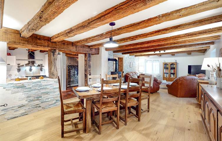 Location de vacances pour 6 personnes, avec terrasse et jardin à Bouxwiller - 3