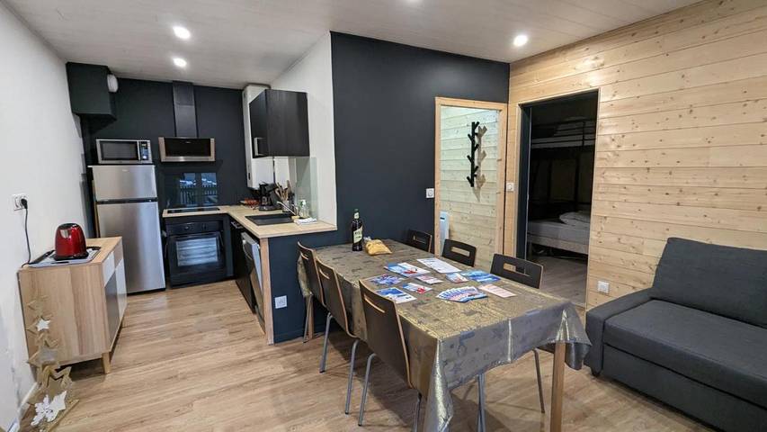 Gîte pour 6 personnes, avec balcon et vue dans Station du Lioran - 4