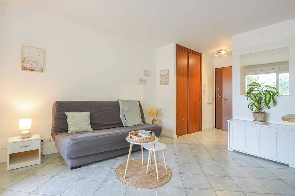 Appartement entier, Beaulieu-sur-Mer, magnifique studio au calme, climatisation, parking, Wifi. in Beaulieu-sur-Mer, Côte méditerranéenne (France)