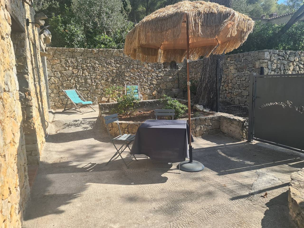 Maisonnette provençal, 900 m plage in Sanary-sur-Mer, Région de Toulon