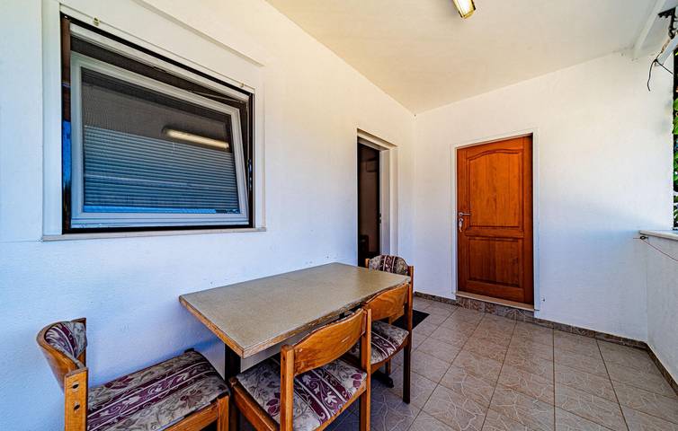 Ganze Ferienwohnung, Gemütliche Ferienwohnung mit Terrasse, WLAN und Parkplatz in der Nähe des Strandes Tri Žala in Viganj, Dubrovnik-Neretva