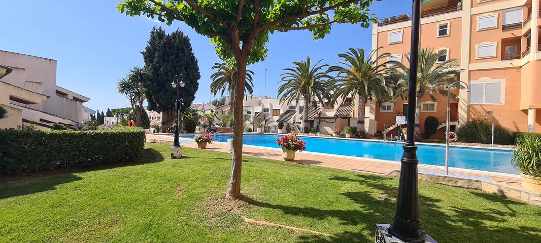Ferienhaus für 6 Personen, mit Balkon und Terrasse sowie Garten und Kinderpool in Alcossebre