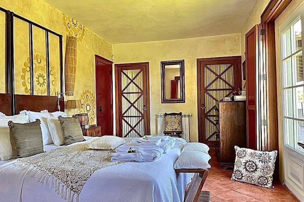 St António: Arrabida Park-Swimmingpool -Tennis -30 minutos Lisboa in Setúbal, Naturpark Arrábida