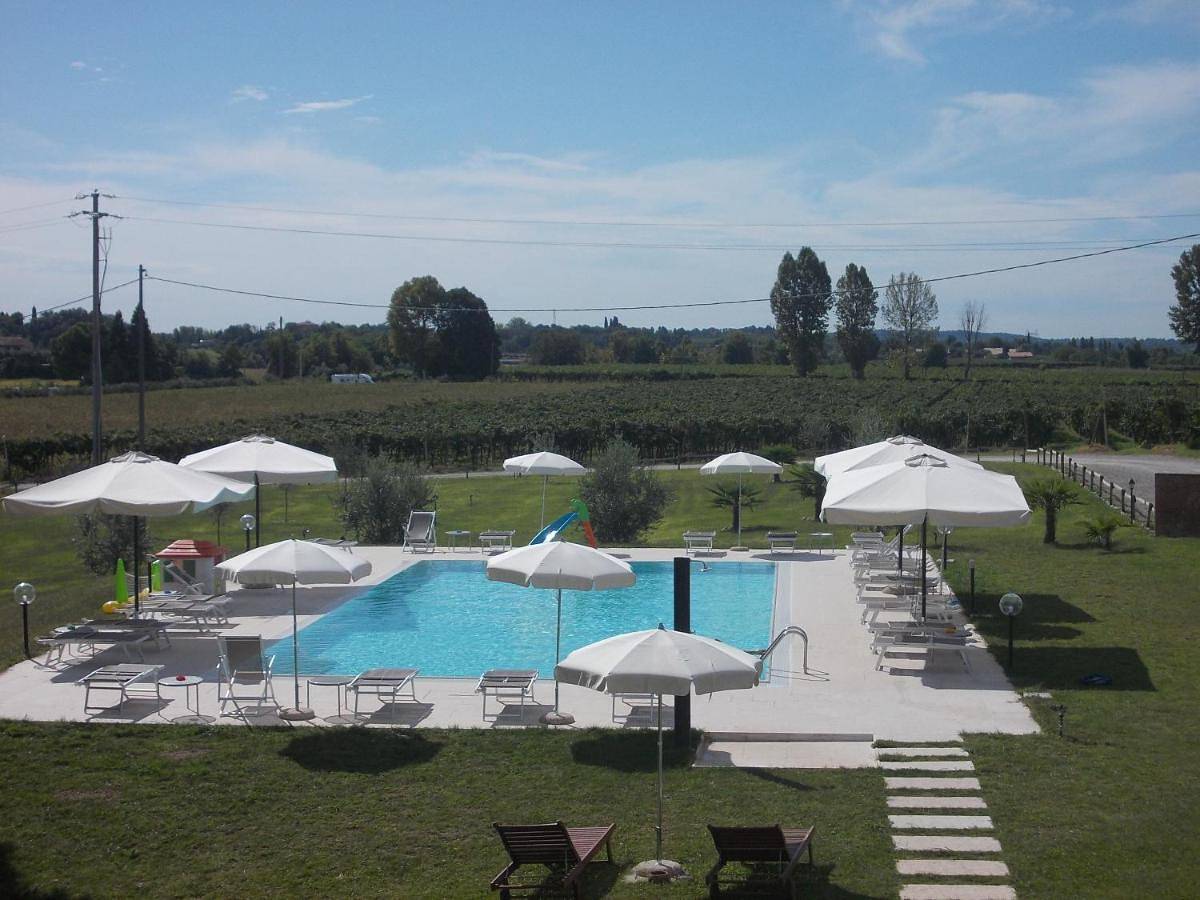 Agriturismo Bosco Del Gal in Castelnuovo del Garda, Prealpi Gardesane