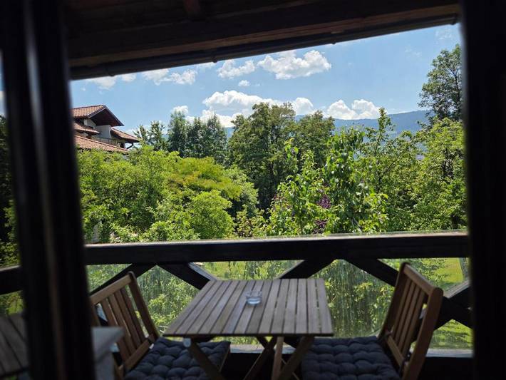 B&b per 4 persone, con Balcone e Terrazza a Sarajevo