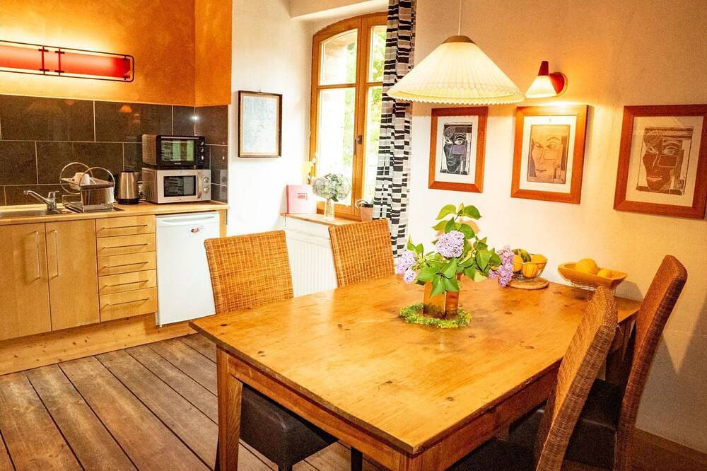 Ganze Wohnung, Wohnung in Haselberg mit Großem Garten in Wriezen, Märkische Schweiz-Oderland