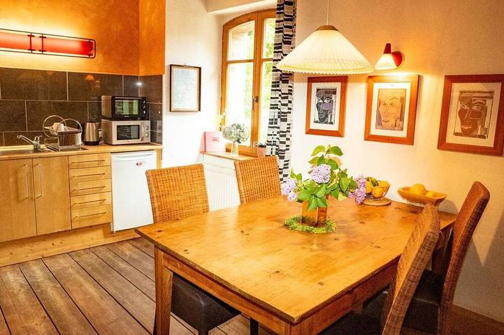 Ferienwohnung für 4 Personen, mit Terrasse und Garten in Wriezen