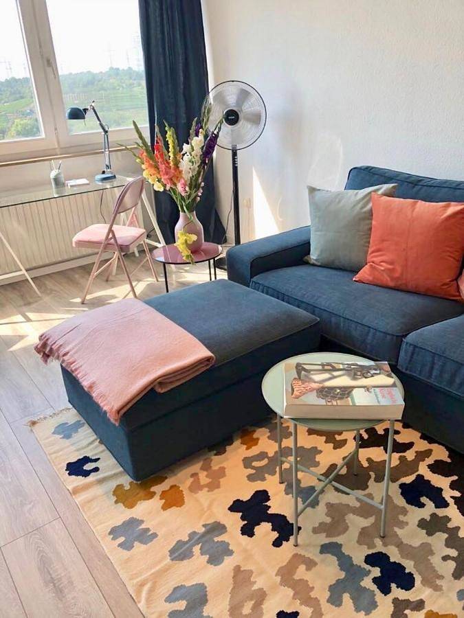 Appartement entier, Großes Appartement mit Aussichtsbalkon in Ludwigsbourg, Arrondissement de Ludwigsbourg