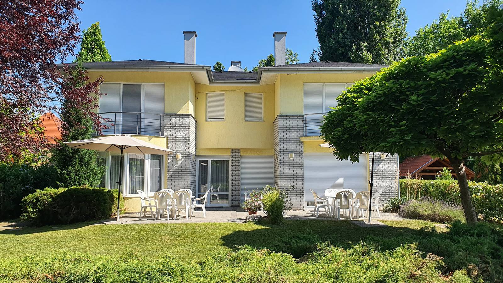 Ferienhaus nur 80 m von Privatstrand, mit einem kleinen Boot und Klimaanlage in Szantod, Plattensee Südufer