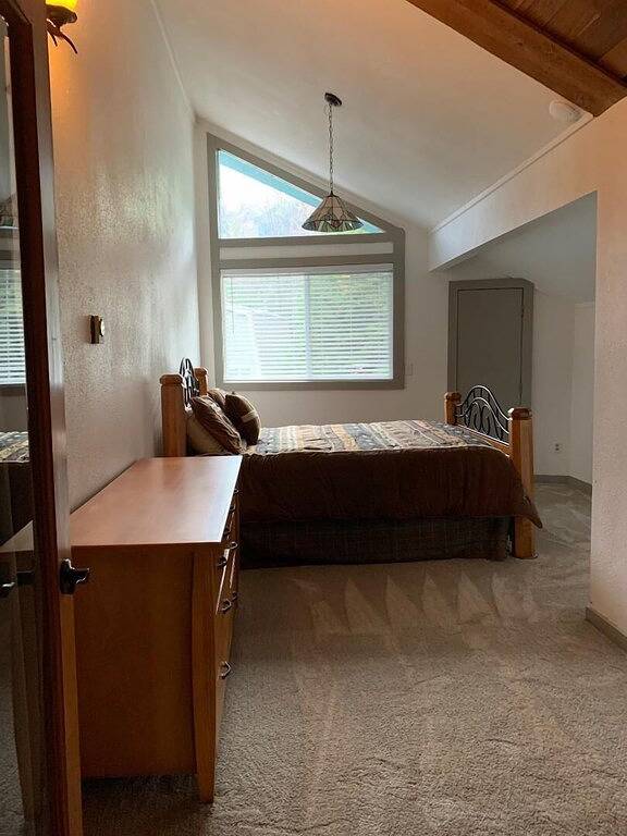 Stellar Blue Chalet Schlafmöglichkeiten für 8-10 Haustier auf Genehmigung Blocks entfernt von Alyeska in Girdwood, Anchorage