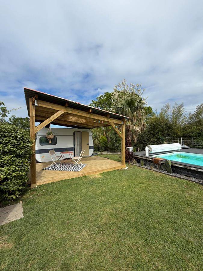 Chambre d’hôte pour 2 personnes, avec piscine et jardin ainsi que vue et terrasse, animaux acceptés à Urrugne - 4