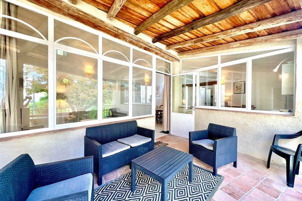 Appartement entier, La terrasse cévenole, Proche Anduze & Cévennes in Tornac, Région d'Alès