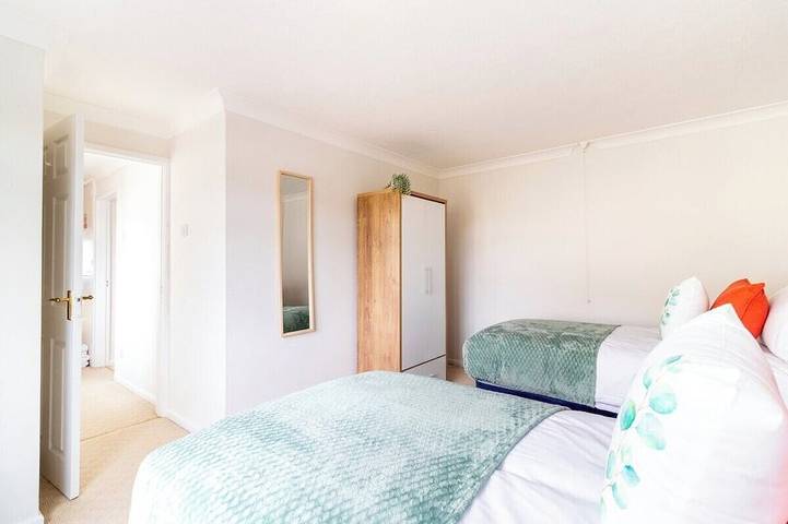 Ganze Wohnung, Incredible Sea View 2 bedroom Beach Apartment in Boscombe, Bournemouth