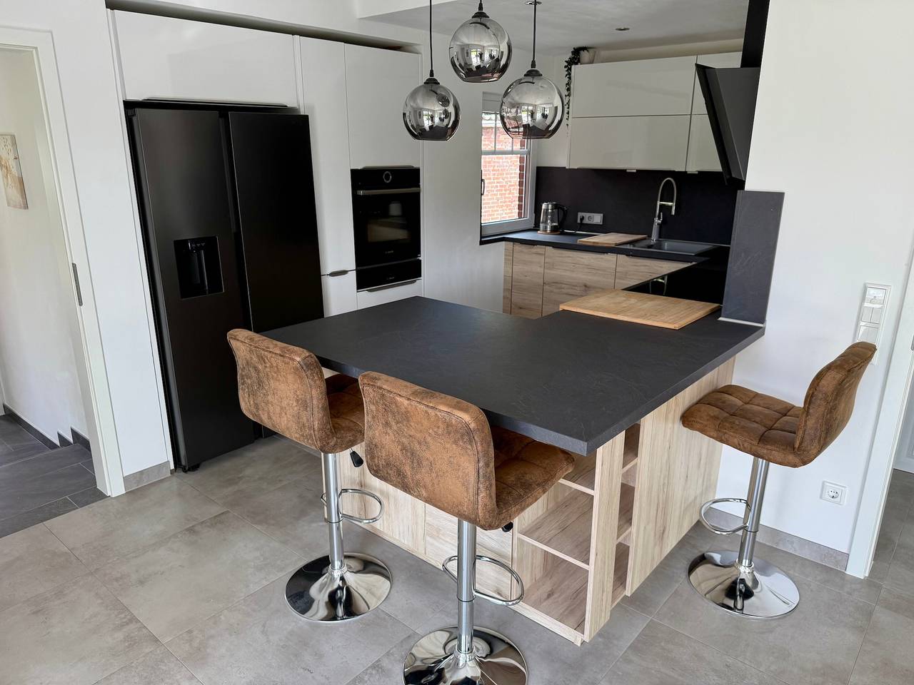Ferienhaus 'Neeborg' mit privater Terrasse, privatem Garten und Wlan in Zetel, Nordseeküste