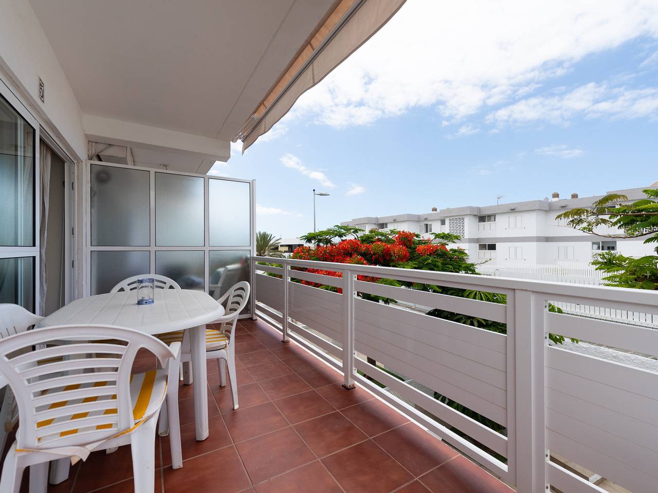 Apartamento entero, Casa de Vacaciones en Gran Canaria, Terraza Amplia y Cerca de la Playa in San Agustín , San Bartolomé de Tirajana