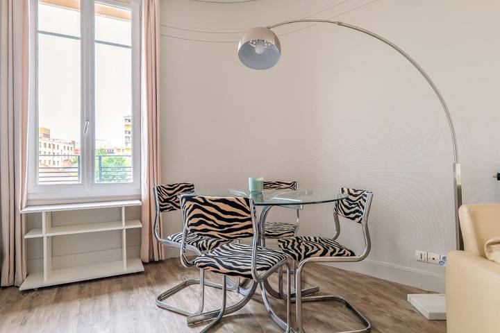 Gîte pour 4 personnes, avec vue et balcon, animaux acceptés à Cachan - 3