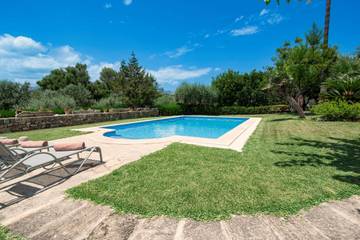 Finca in Pollença, Serra de Tramuntana für 6 