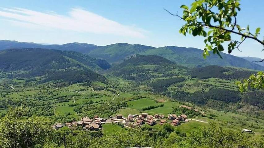 Apartamento de vacaciones para 5 personas, con jardín y vistas en Valle de Benasque - 2
