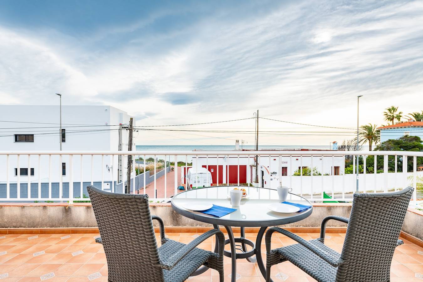 "Casa Mar" avec vue sur la mer, piscine, jardin et Wi-Fi. in Zona Triador, Vinaròs