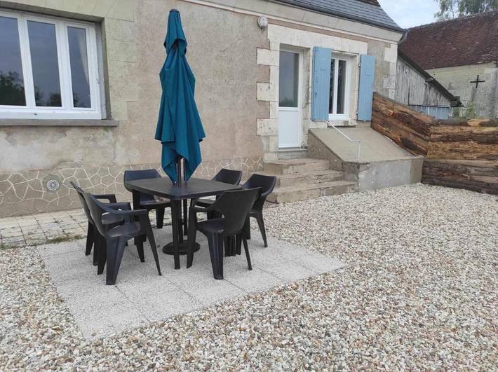 Location de vacances pour 5 personnes, avec Terrasse ainsi que Jardin et Vue à Saint-Quentin-sur-Indrois