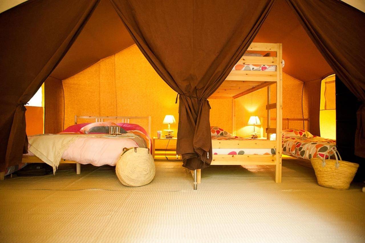 Tent in Saint-Julien-en-Born, Côte d’Argent