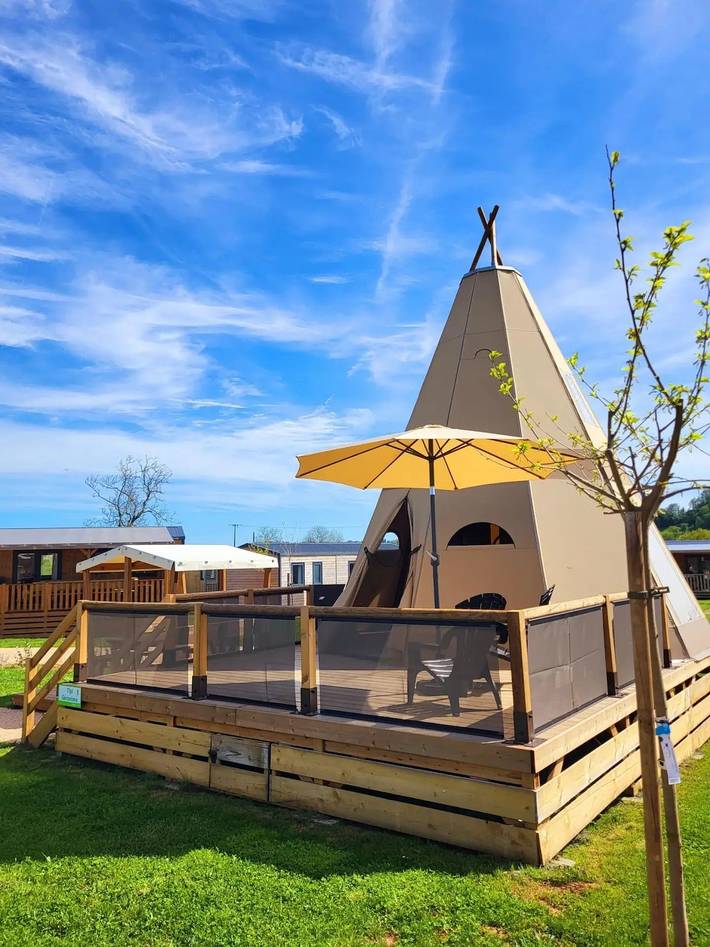 Tente pour 4 personnes dans le Lot - 3