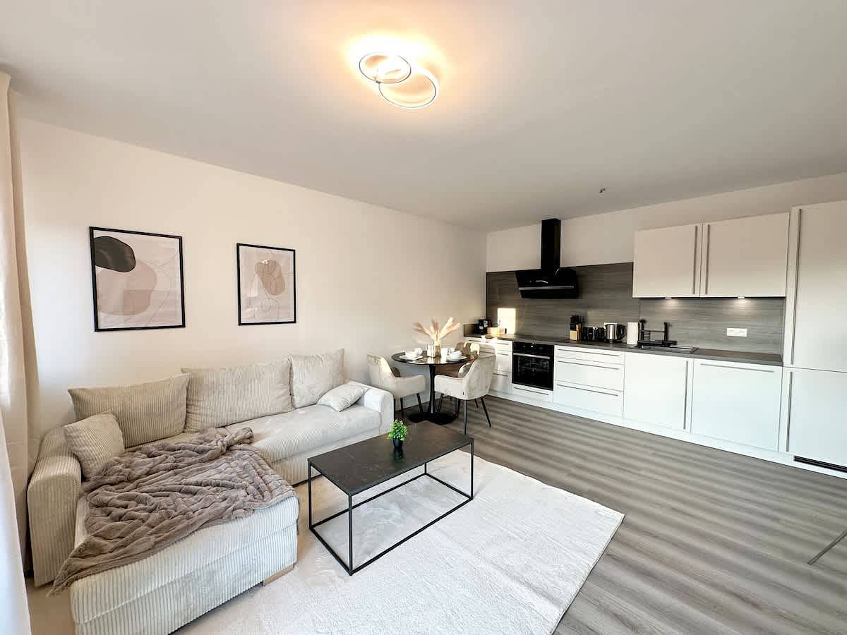 Ganze Wohnung, 2Br - Apartment | Parking | Pets allowed in Henstedt-Ulzburg, Kreis Segeberg