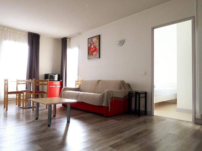 Gîte pour 4 personnes, avec Balcon/Terrasse à Rochefort - 2