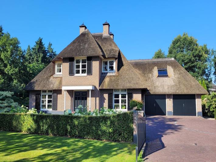 Vakantiehuis voor 2 personen, with Terras and Tuin as well as Sauna in Overloon