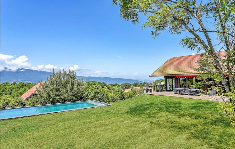 Location de vacances pour 11 personnes, avec terrasse et piscine, adapté aux familles dans Talloires-Montmin - 3