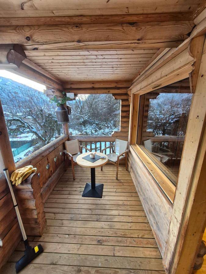 Gîte pour 4 personnes, avec vue et balcon à Planay - 2