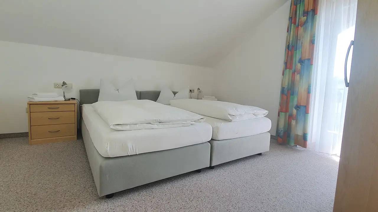 Ganze Ferienwohnung, Ferienwohnung für 2 Personen (54 m²) in Seeon-Seebruck in Seeon, Seebruck