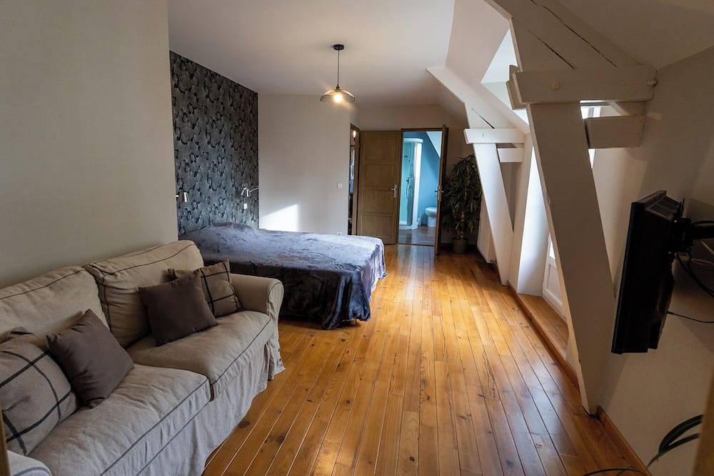 Maison familiale et spacieuse à 10 min de Bayeux et Omaha in Tour-en-Bessin, Région de Bayeux