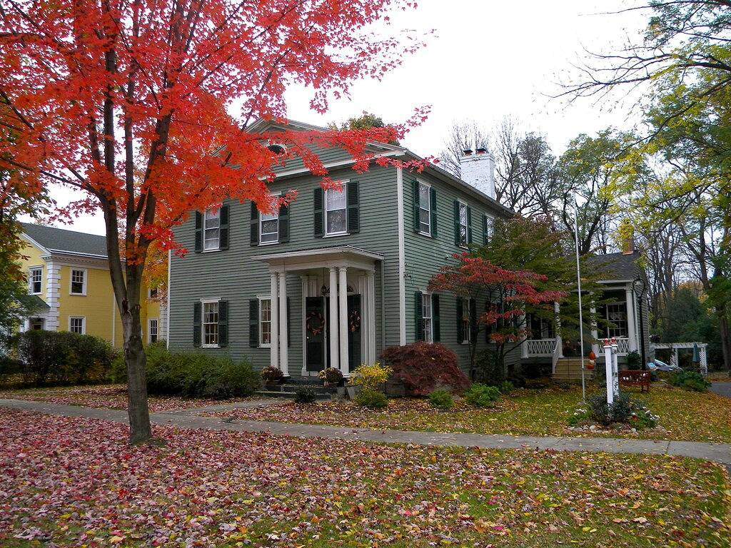 The Oliver Phelps Suite-Suite-Übergroß-Ensuite Dusche in Canandaigua, Ontario County