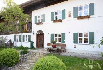 Ferienhaus für 15 Personen in Dießen am Ammersee, Romantische Straße, Bild 1