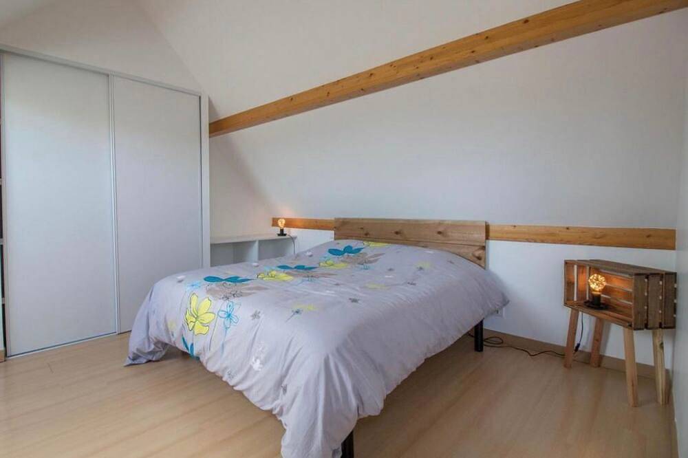 Spacious, bright house 15 minutes from the Puy de Sancy! Ideal for families in La Tour-d'Auvergne, Volcans d'Auvergne Regional Nature Park