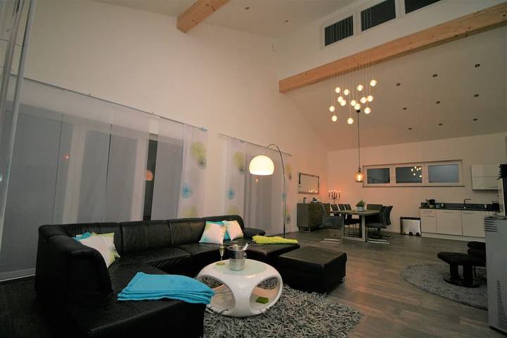 Ferienhaus für 6 Personen, mit Terrasse und Garten in Homburg