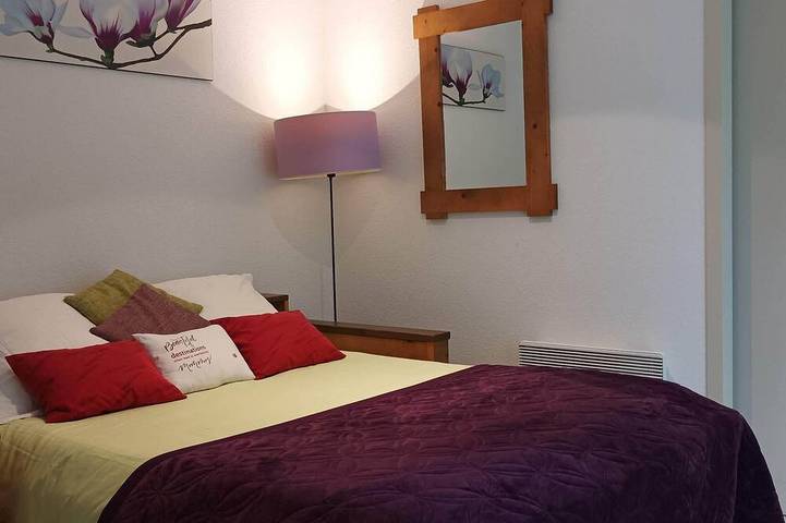 Gîte pour 4 personnes, avec piscine ainsi que balcon et jardin à Aureilhan - 4