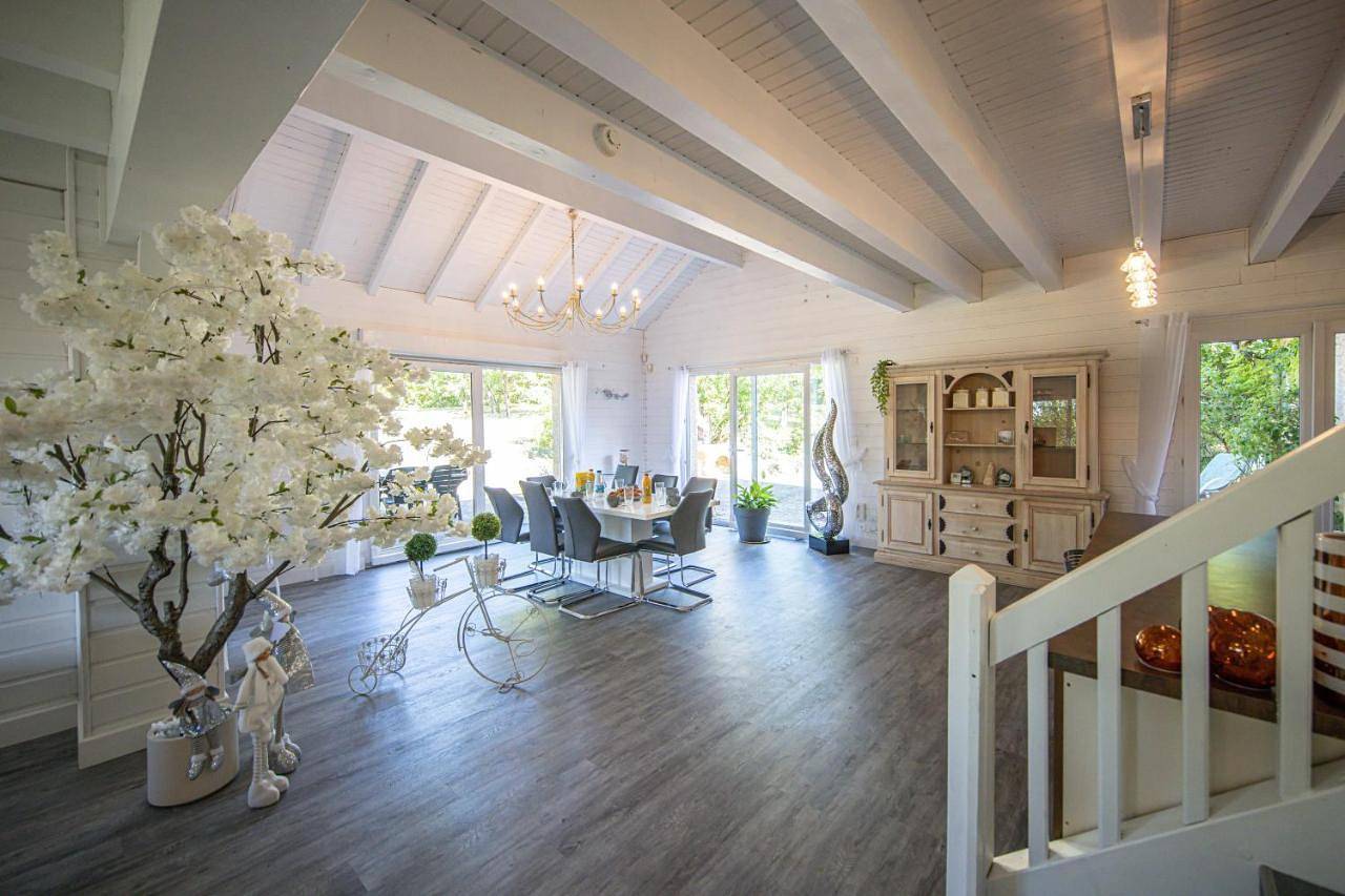 Villa with Private Pool in Jezainville, Région de Nancy