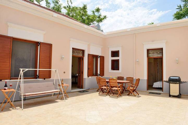 Ferienhaus für 28 Personen, mit Garten in Rhodos Stadt