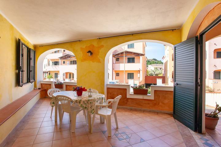 Entire apartment, Apartment "Acacia" with Terraces & Wi-Fi in Sos Alinos, Orosei