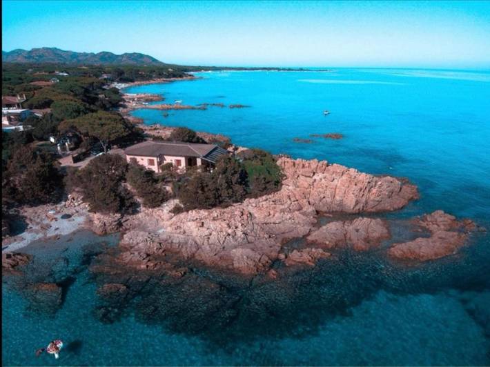 Location de vacances pour 6 personnes, avec vue et jardin, animaux acceptés à Cala Liberotto - 3